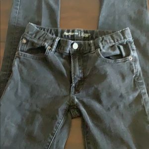 Gap 1969 straight boys jeans color black size 12